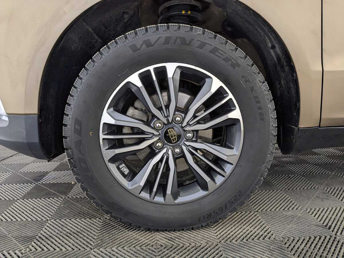 Geely Emgrand X7, 2019 Фото №12