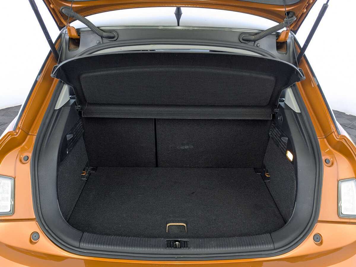 Audi A1 Sportback, 2012 Фото №10