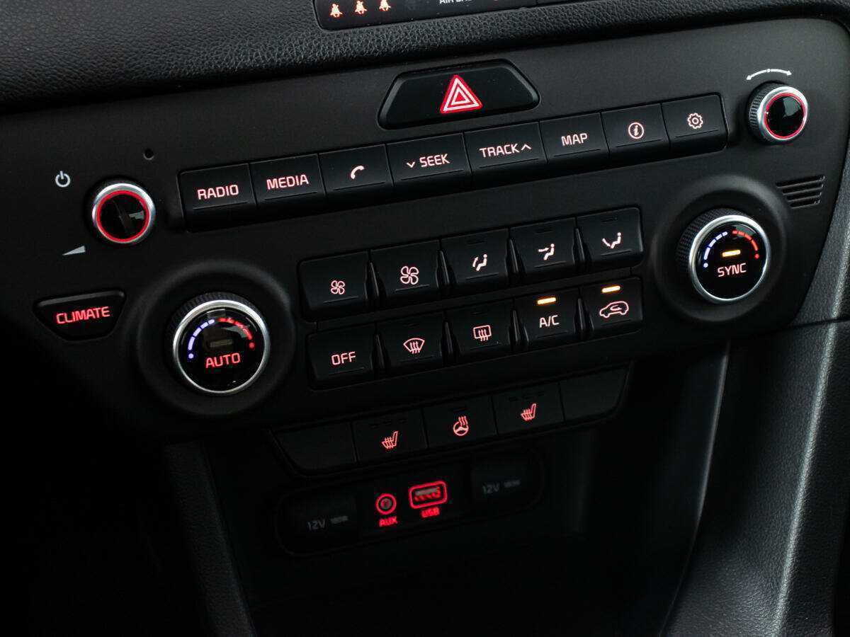 Kia Sportage, 2017 Фото №17