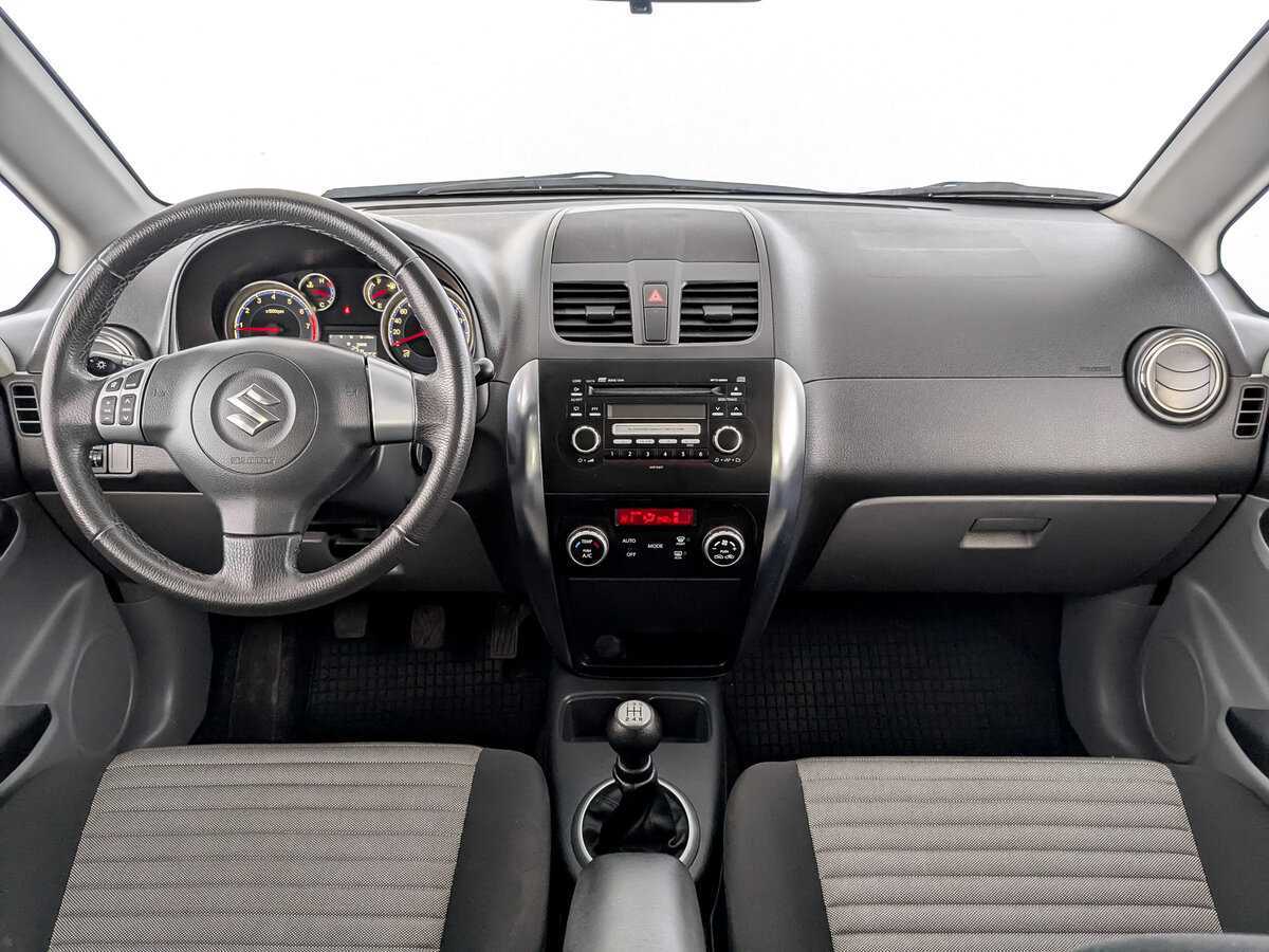 Suzuki SX4, 2012 Фото №14