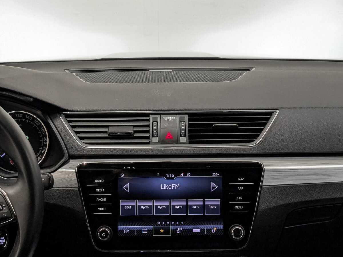 Skoda Superb, 2020 Фото №18