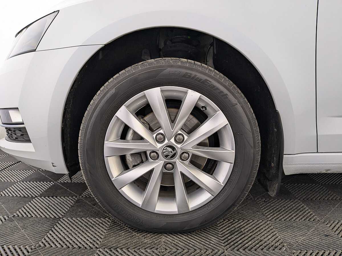 Skoda Octavia, 2019 Фото №12