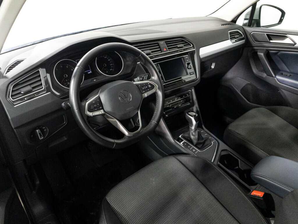 Volkswagen Tiguan, 2020 Фото №11