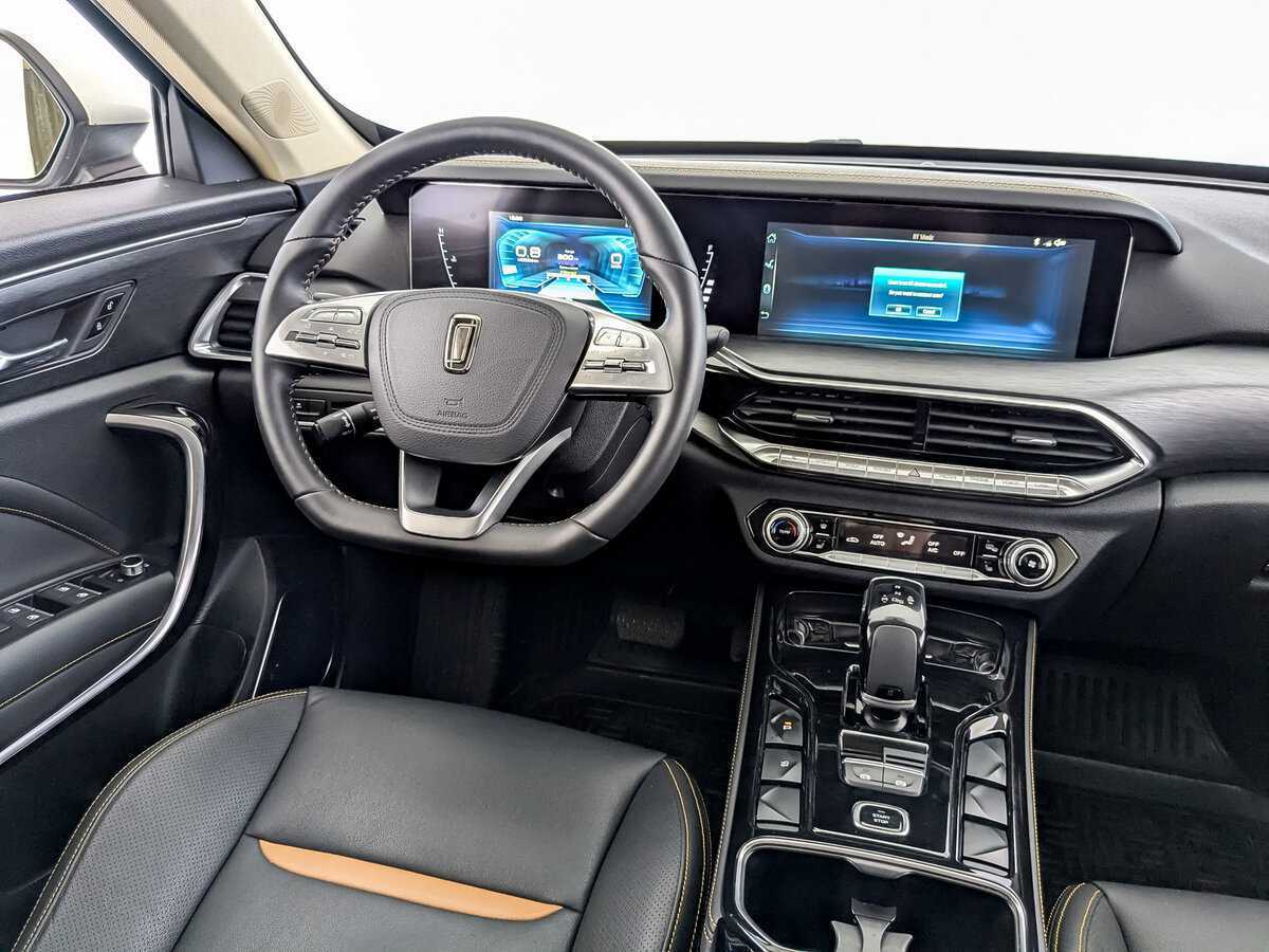 FAW Bestune T77, 2021 Фото №25