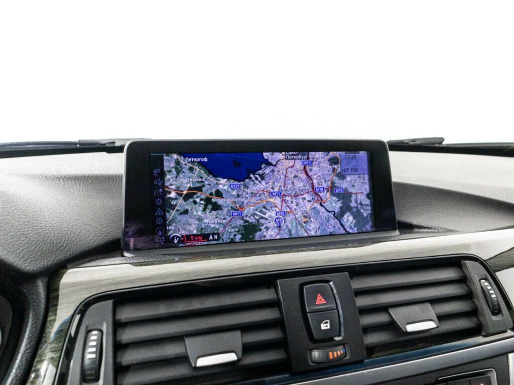 BMW 3 серии 328i xDrive, 2012 Фото №16