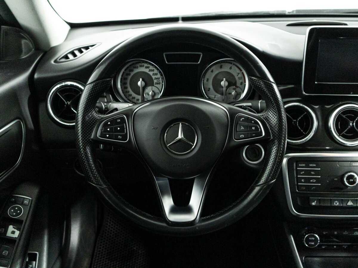 Mercedes-Benz CLA 200, 2015 Фото №18