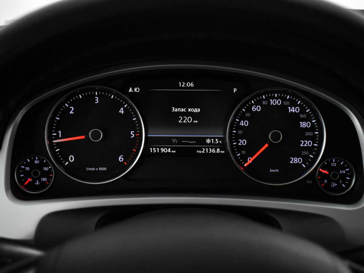 Volkswagen Touareg, 2013 Фото №19