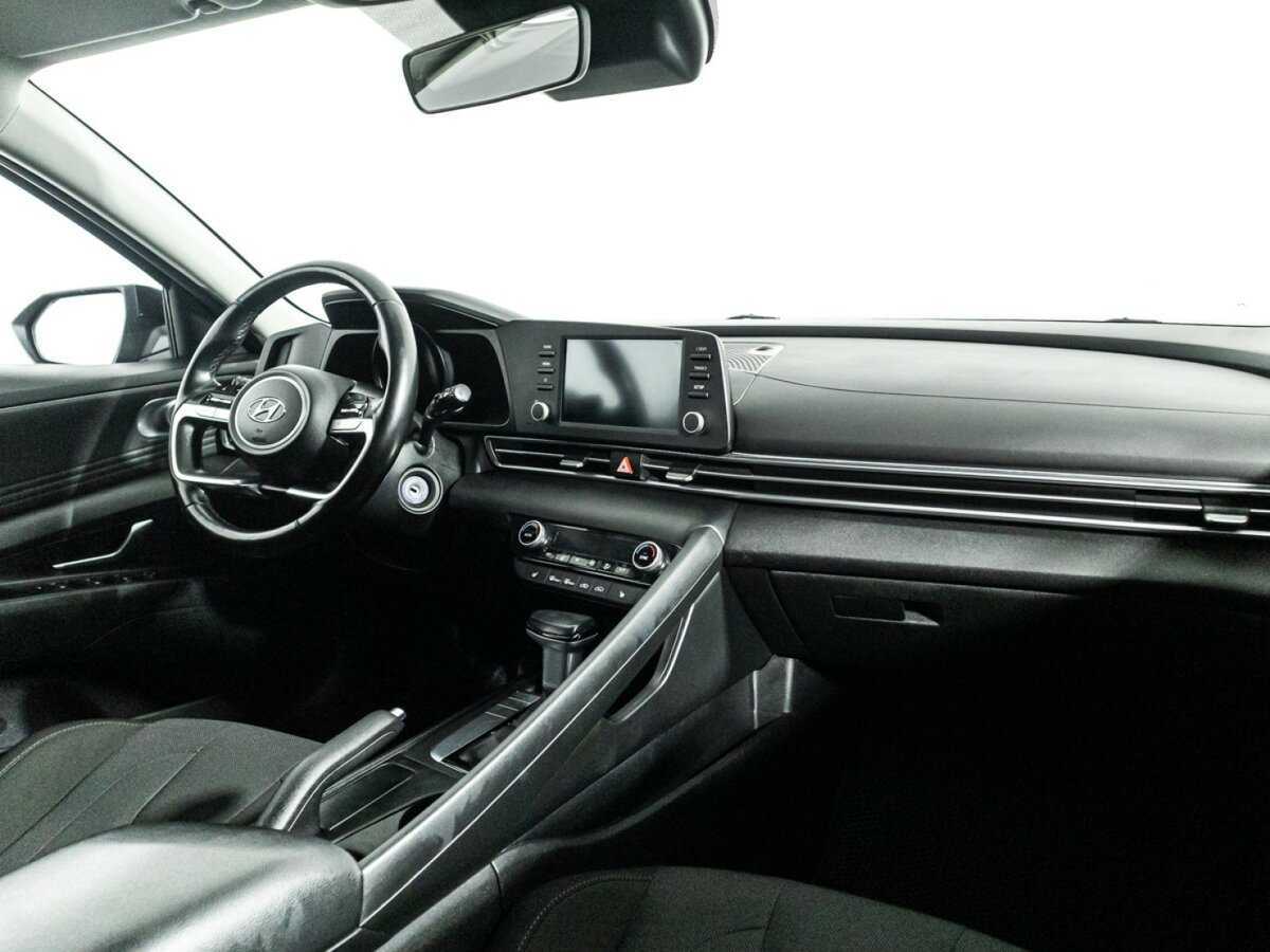 Hyundai Elantra, 2021 Фото №9