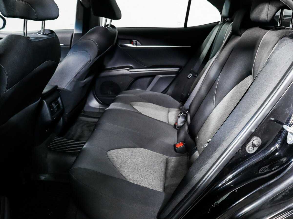 Toyota Camry, 2021 Фото №7