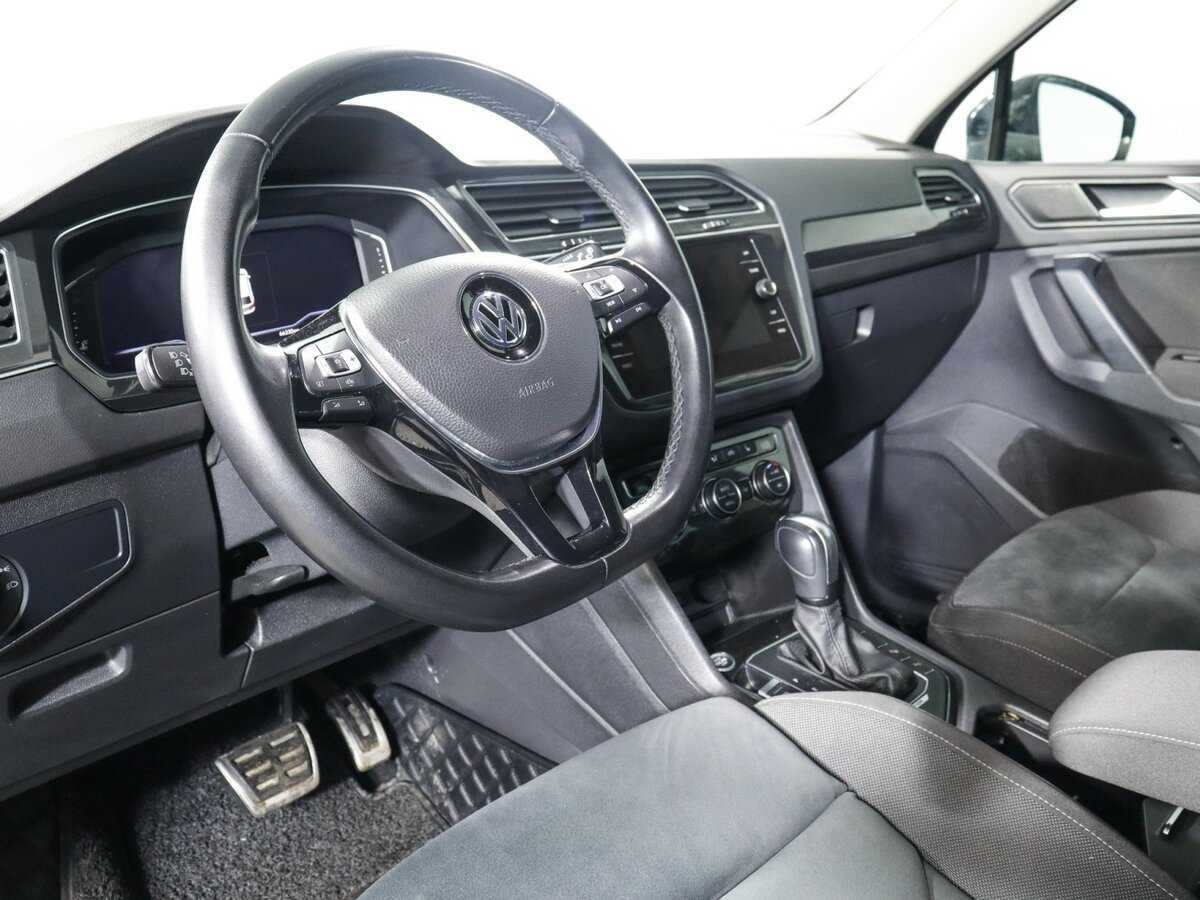Volkswagen Tiguan, 2020 Фото №11