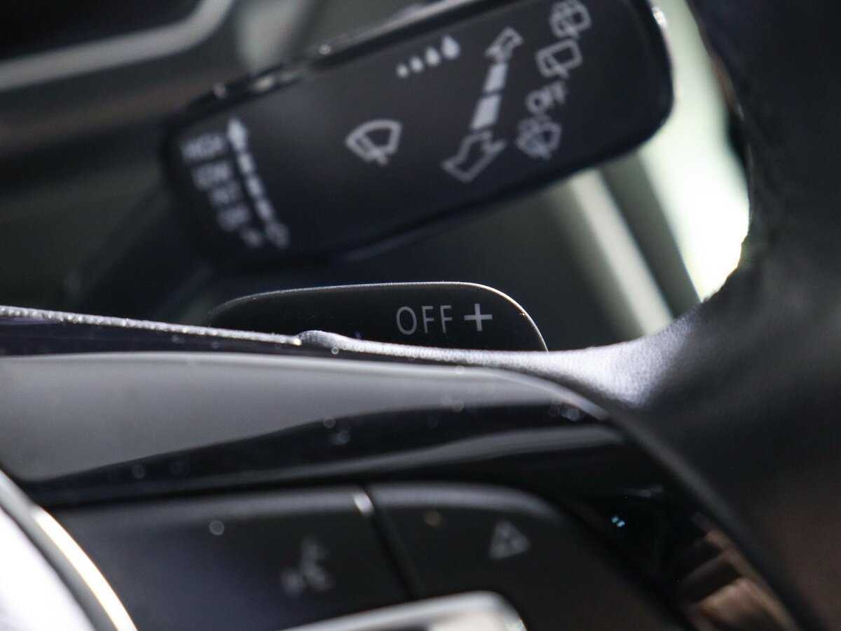 Volkswagen Tiguan, 2020 Фото №18