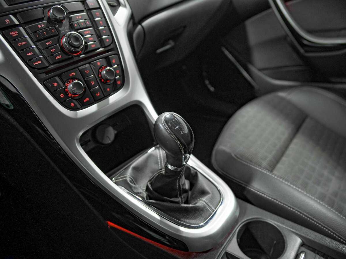 Opel Astra GTC, 2012 Фото №10