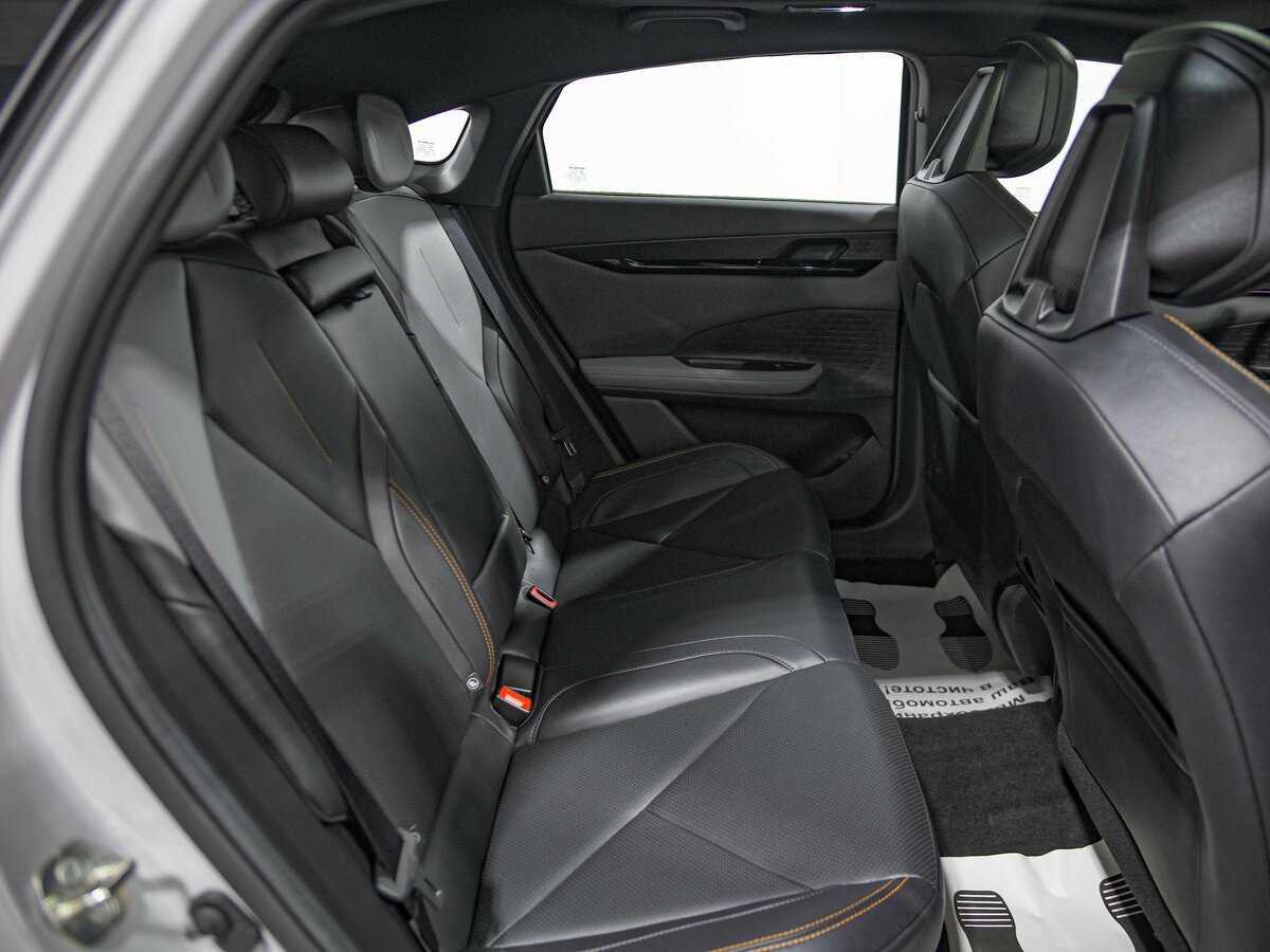 Changan UNI-V, 2023 Фото №20