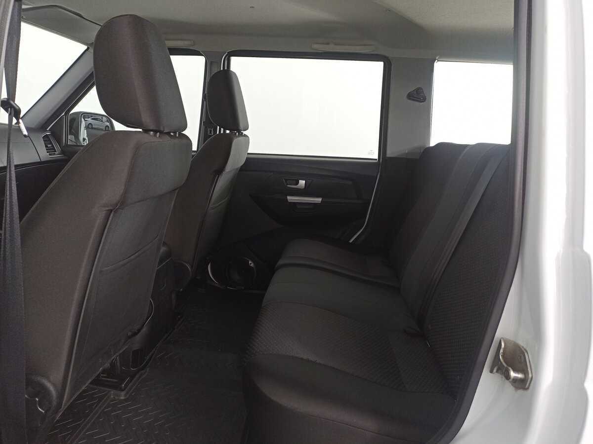 УАЗ Patriot, 2018 Фото №12