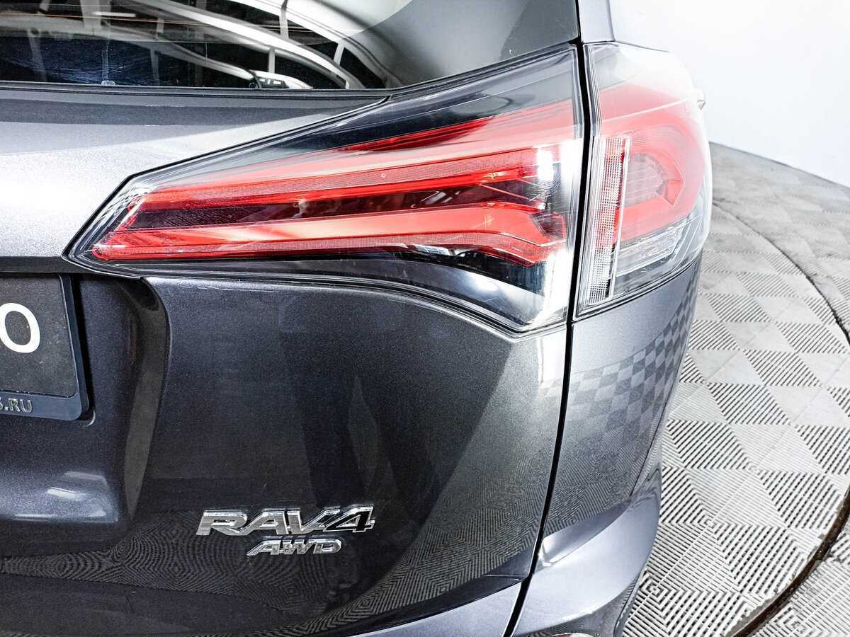 Toyota RAV4, 2015 Фото №9