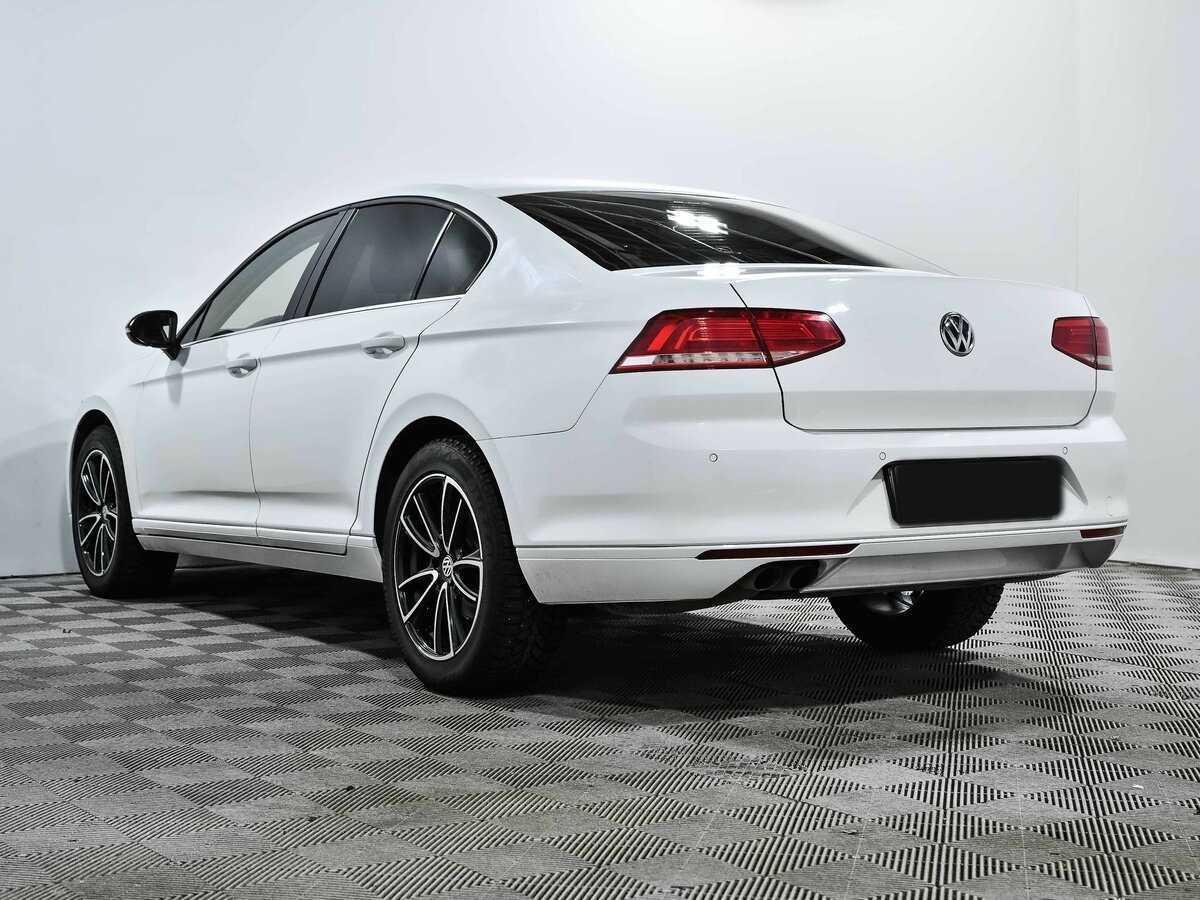 Volkswagen Passat, 2015 Фото №6