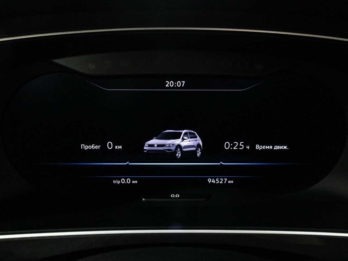 Volkswagen Tiguan, 2018 Фото №12