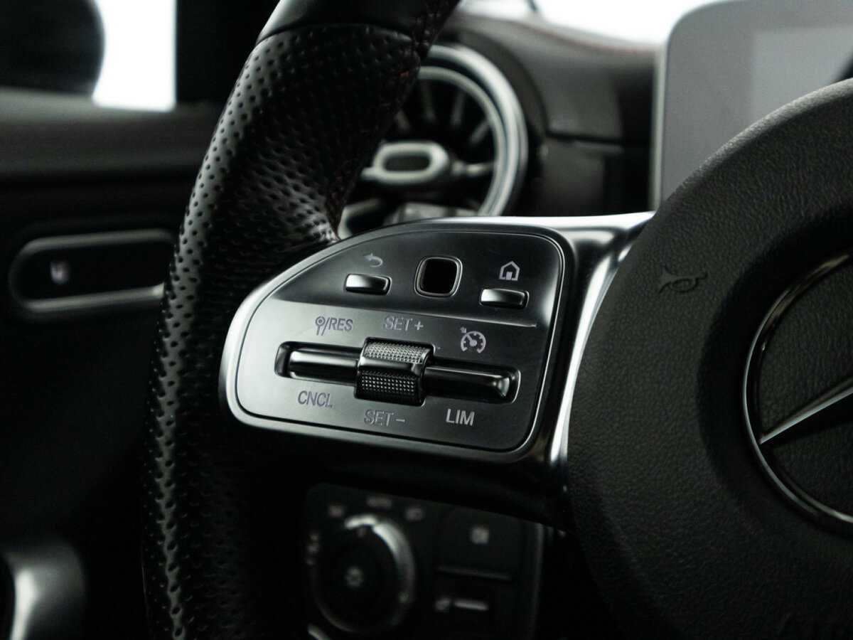 Mercedes-Benz CLA 200, 2019 Фото №19