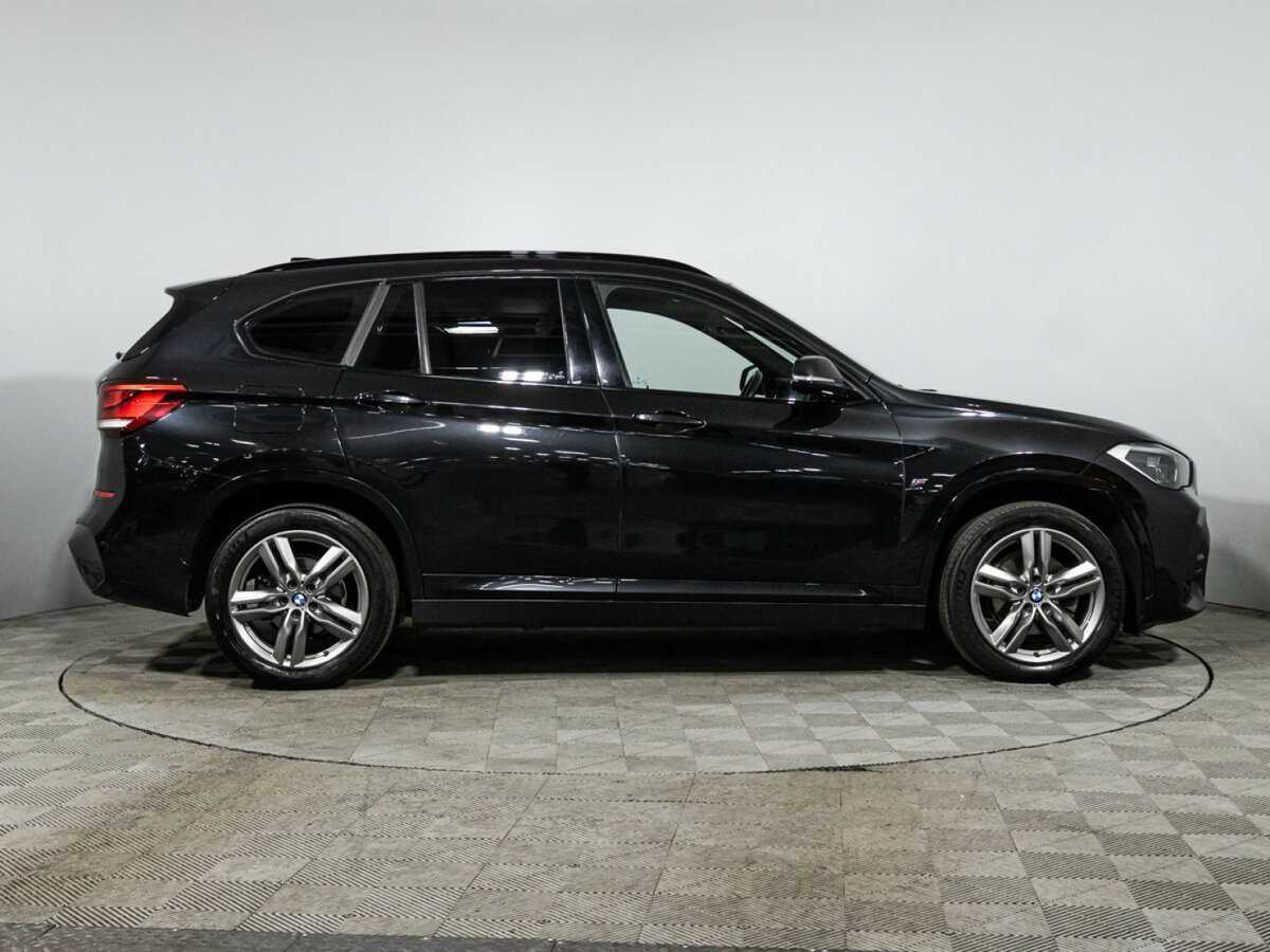 BMW X1 18d xDrive, 2021 Фото №4