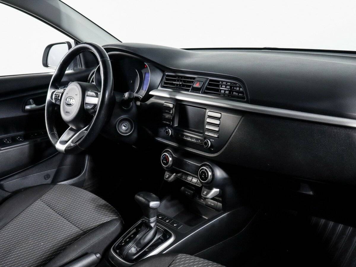 Kia Rio, 2017 Фото №9