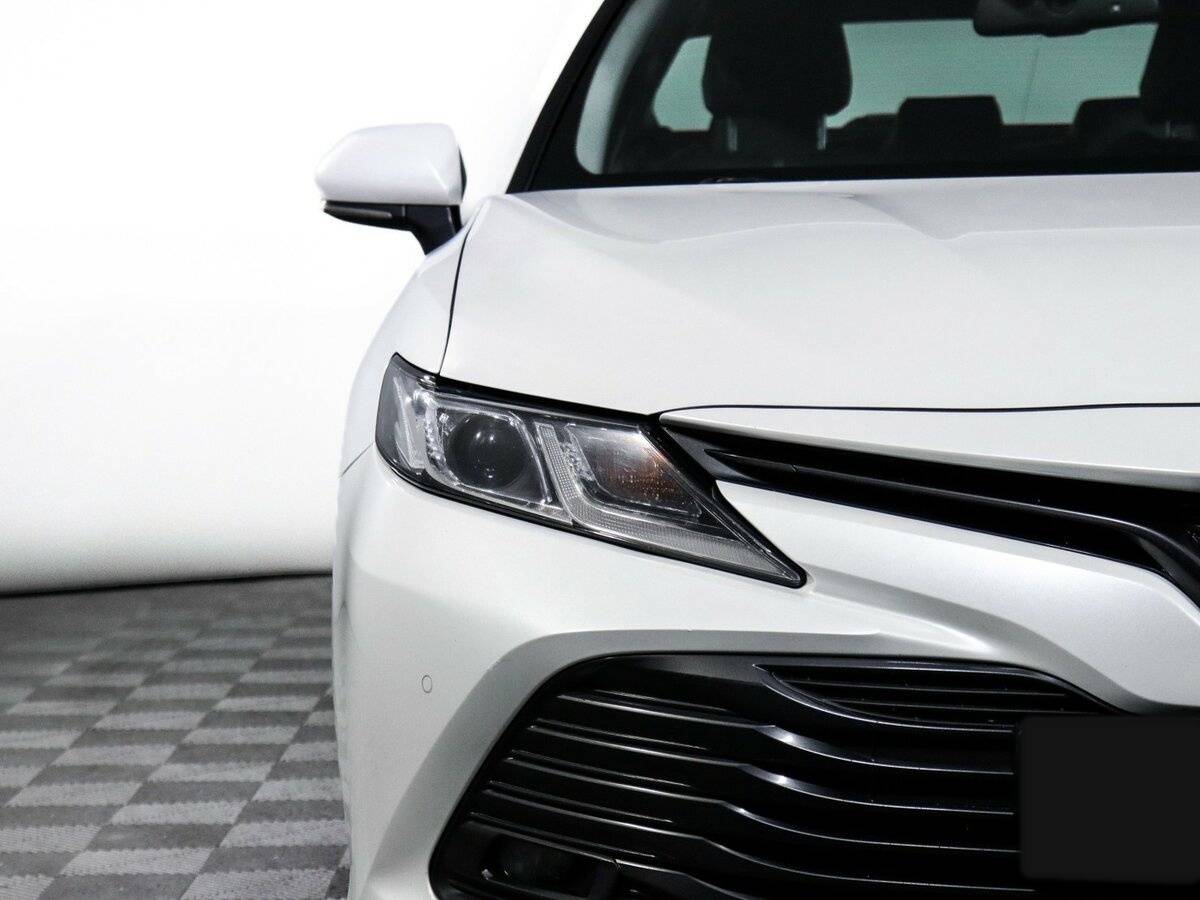 Toyota Camry, 2020 Фото №14