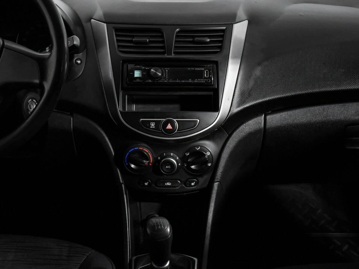 Hyundai Solaris, 2014 Фото №14