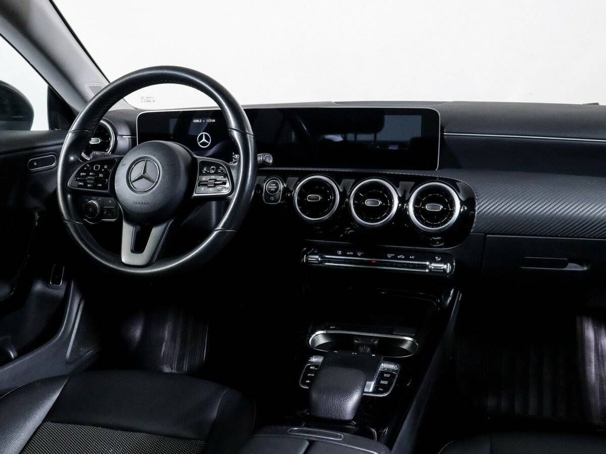 Mercedes-Benz CLA 200, 2019 Фото №12