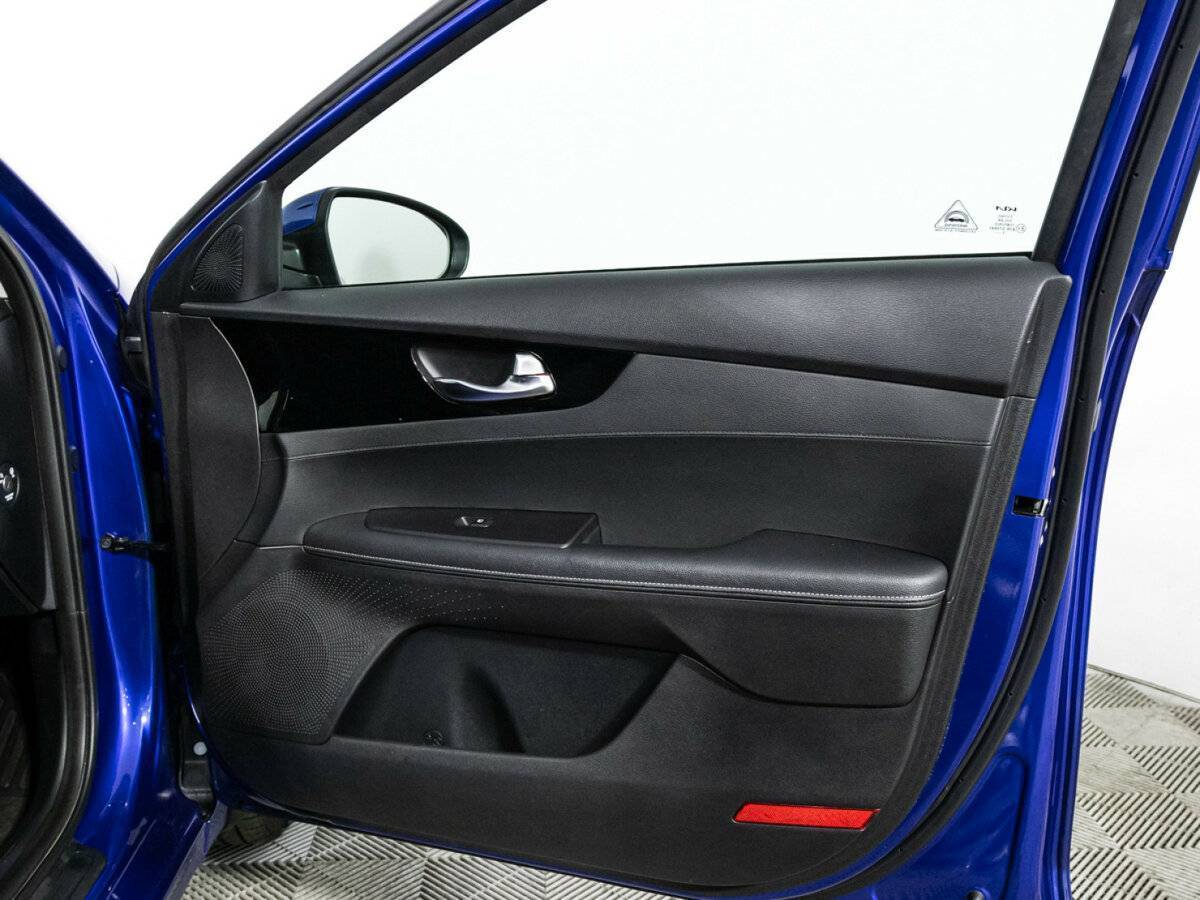 Kia Cerato, 2021 Фото №28