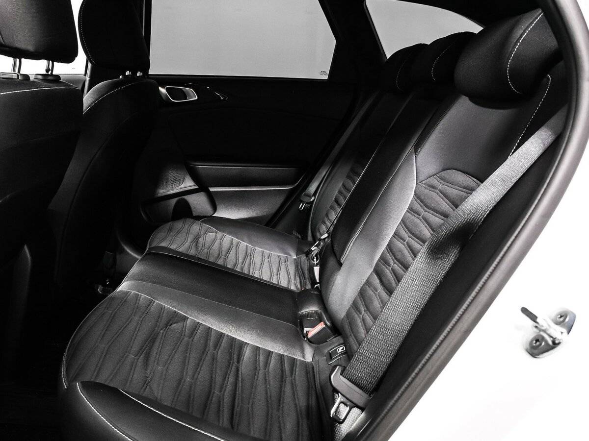 Kia Ceed, 2021 Фото №14