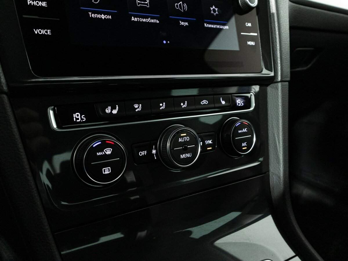 Volkswagen Golf, 2018 Фото №19