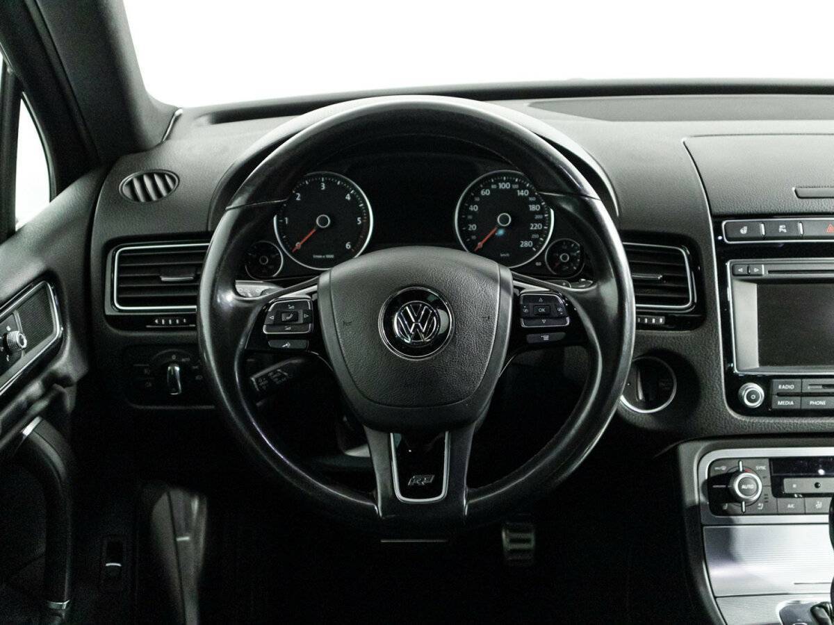 Volkswagen Touareg, 2016 Фото №22