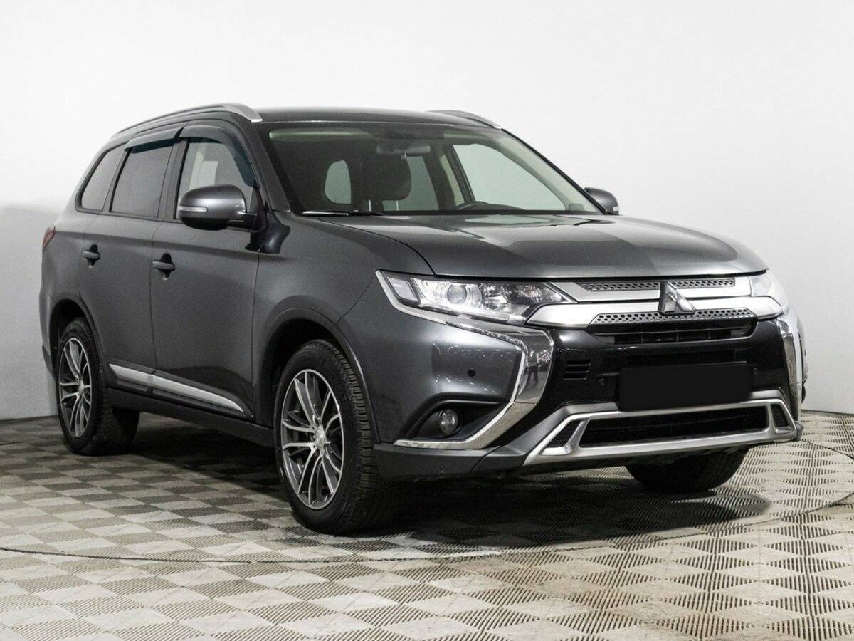 Mitsubishi Outlander, 2019 - 72 367 км. | Фото №3