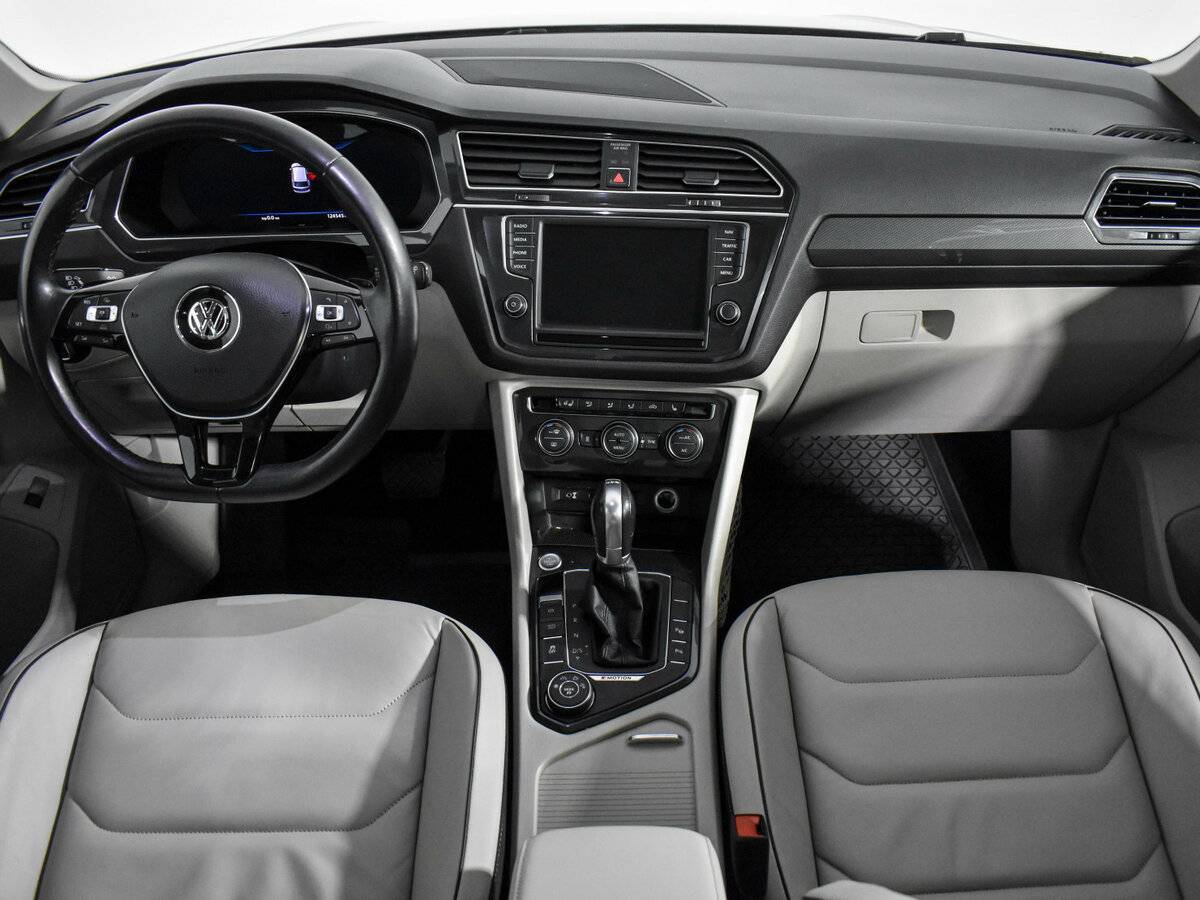 Volkswagen Tiguan, 2017 Фото №10