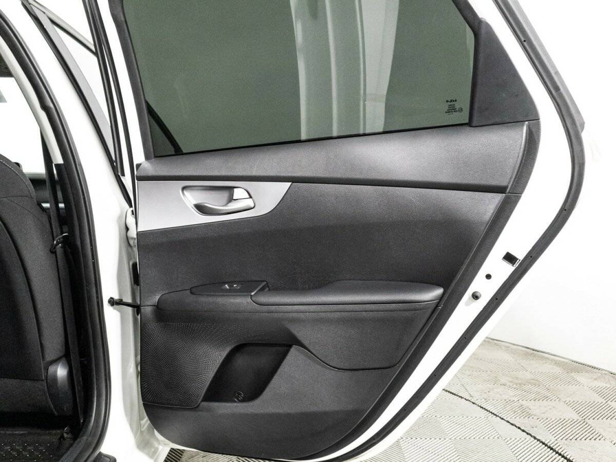 Kia Cerato, 2021 Фото №27