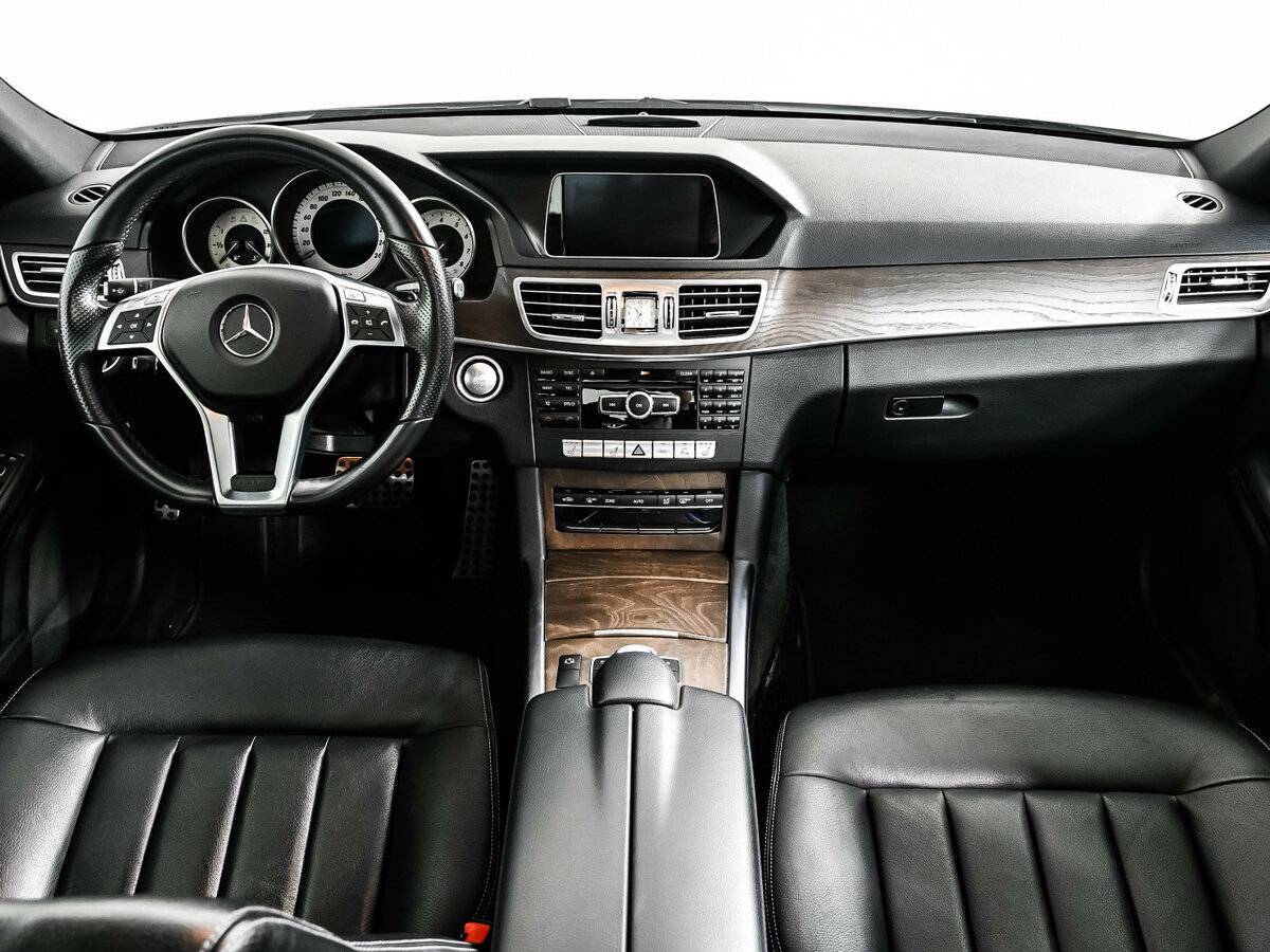 Mercedes-Benz E-Класс 300, 2014 Фото №11