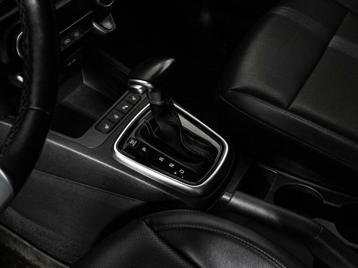 Kia Rio, 2021 Фото №17