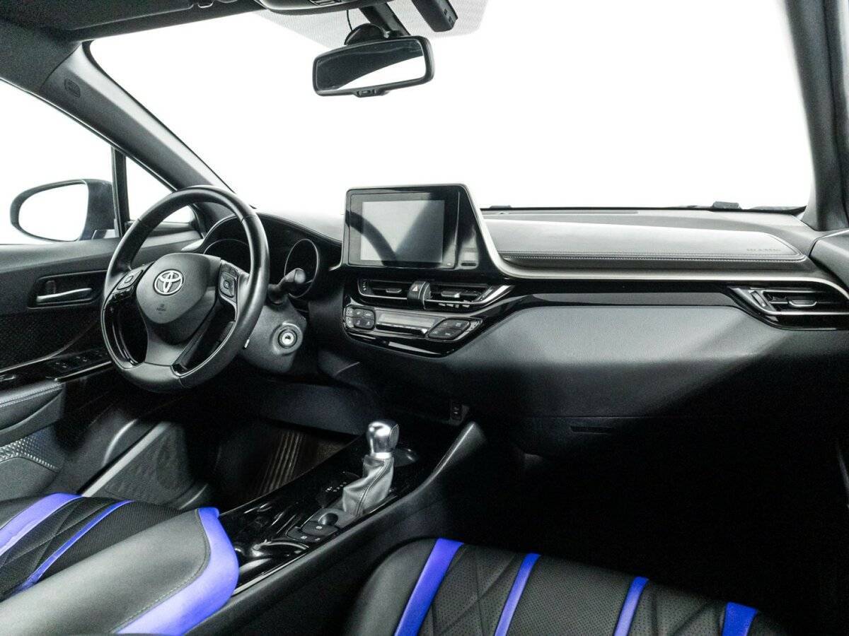 Toyota C-HR, 2019 Фото №9