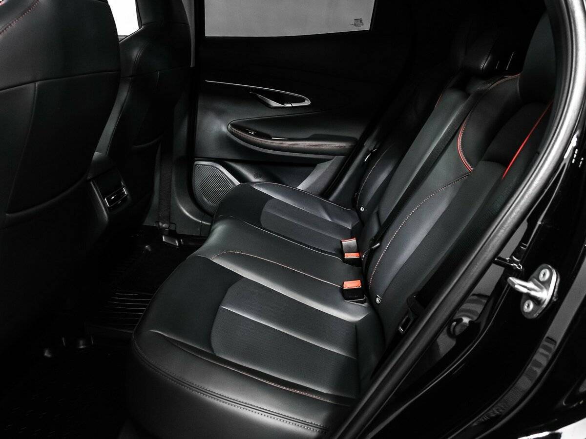 Changan UNI-T, 2022 Фото №14