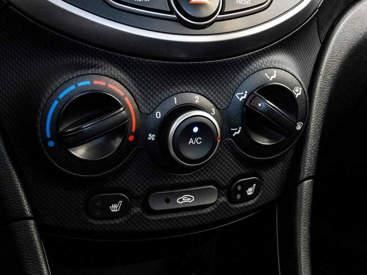 Hyundai Solaris, 2015 Фото №11