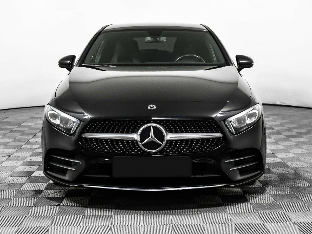 Mercedes-Benz A-Класс 200, 2020 - 82 097 км. | Фото №2