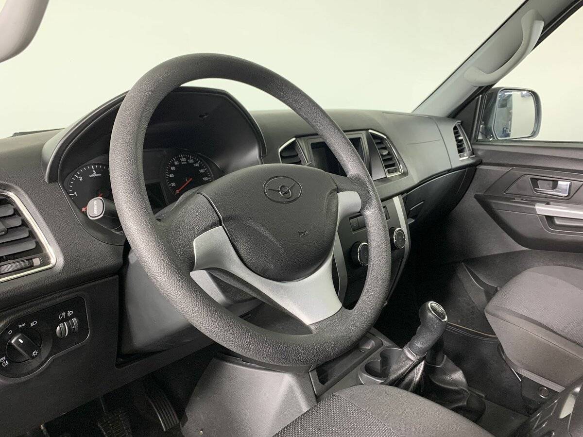 УАЗ Patriot, 2023 Фото №12