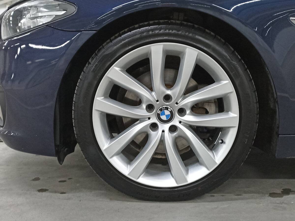 BMW 5 серии 520i, 2015 Фото №18