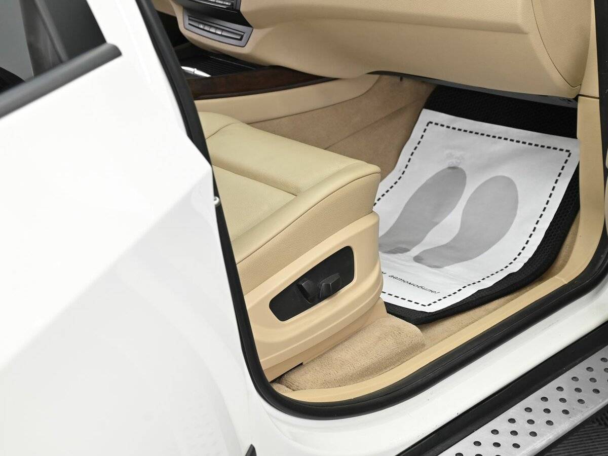 BMW X5 35i, 2012 Фото №15