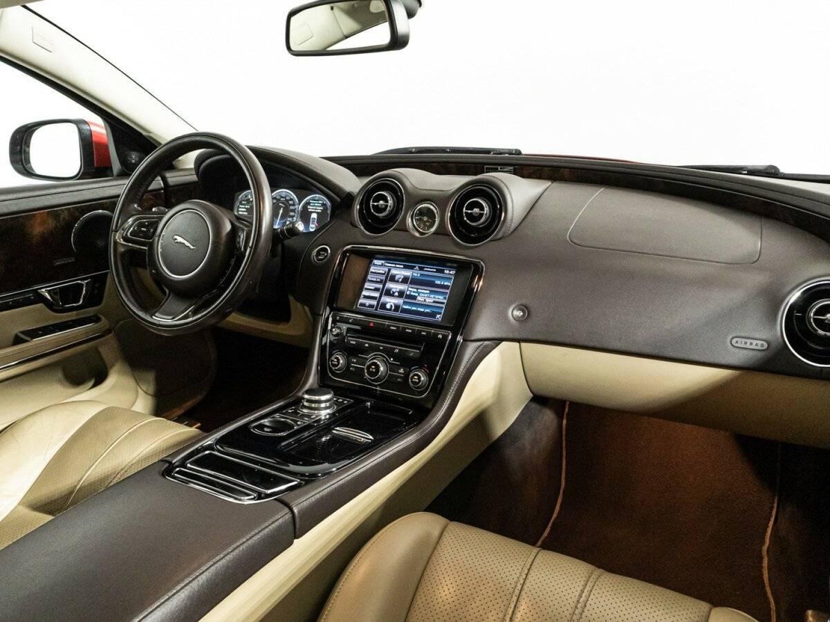 Jaguar XJ, 2014 Фото №9