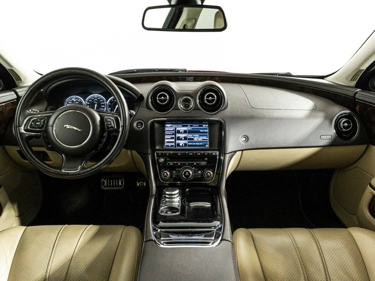 Jaguar XJ, 2014 Фото №13