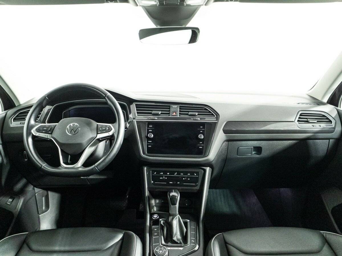 Volkswagen Tiguan, 2021 Фото №13