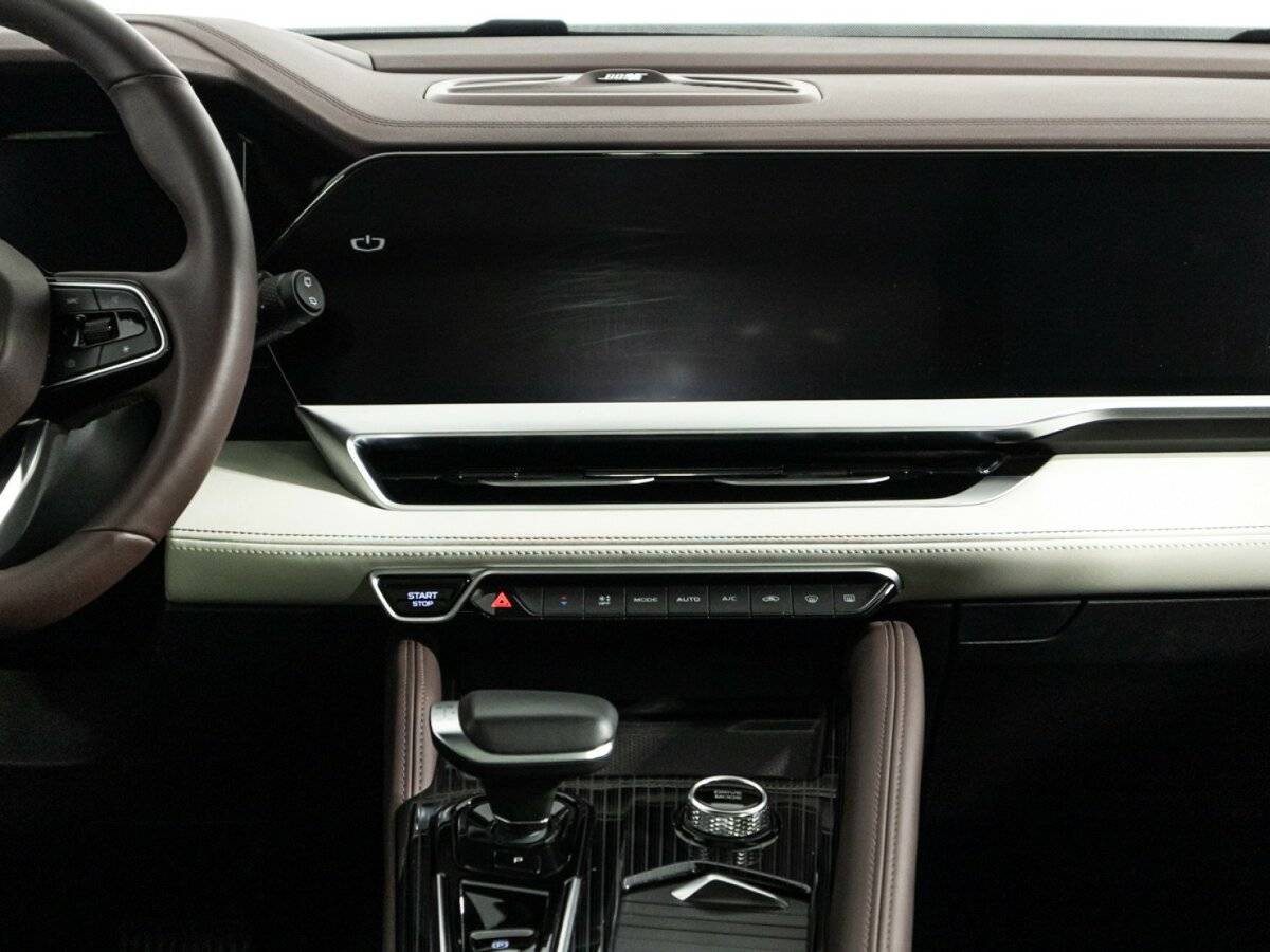 Geely Monjaro, 2023 Фото №14