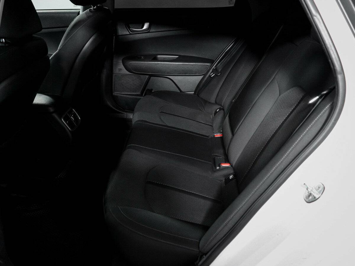 Kia Optima, 2018 Фото №10