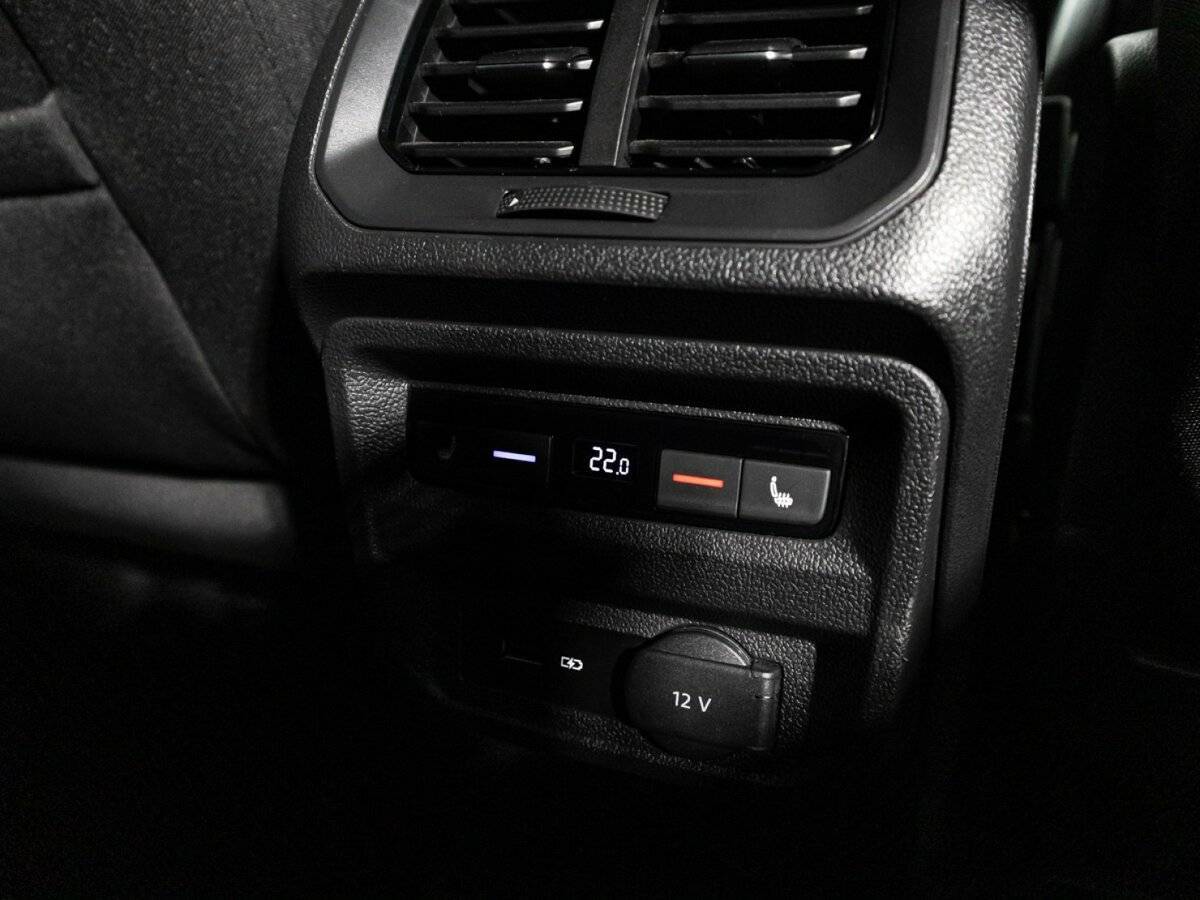 Volkswagen Tiguan, 2019 Фото №22