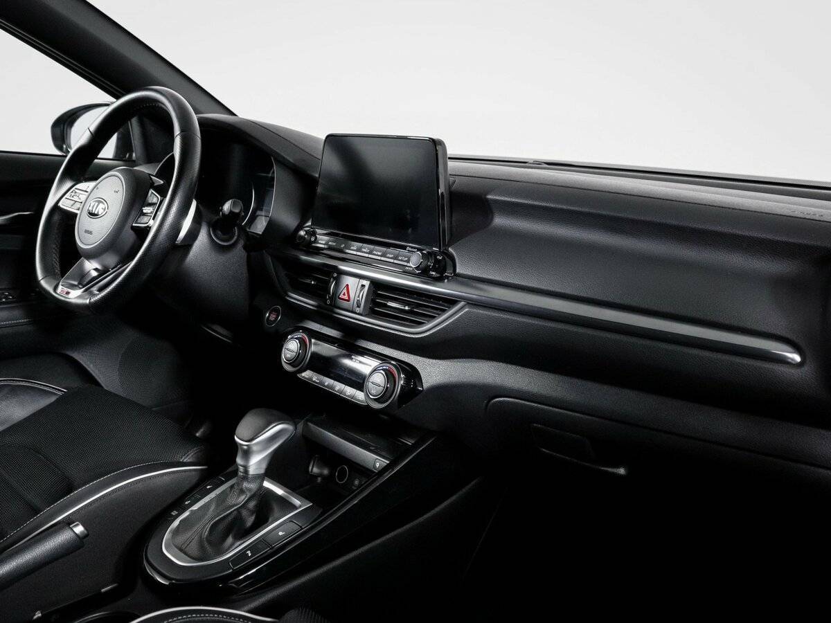 Kia Cerato, 2021 Фото №9